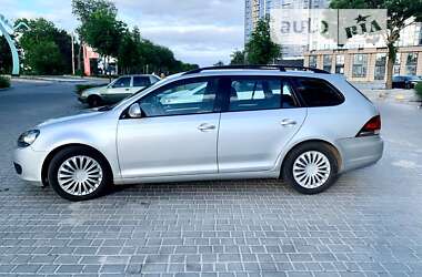 Універсал Volkswagen Golf 2010 в Одесі