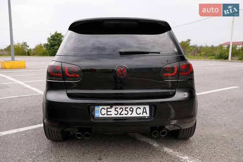 Хетчбек Volkswagen Golf 2012 в Чернівцях