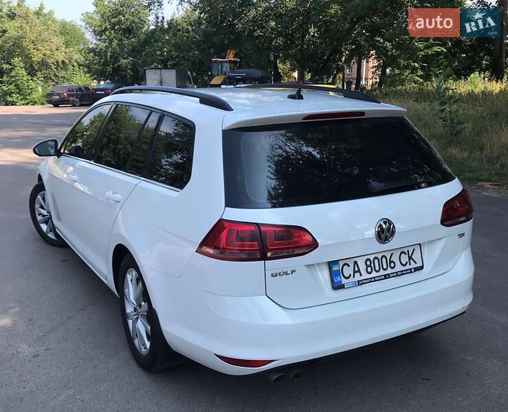 Універсал Volkswagen Golf 2015 в Черкасах