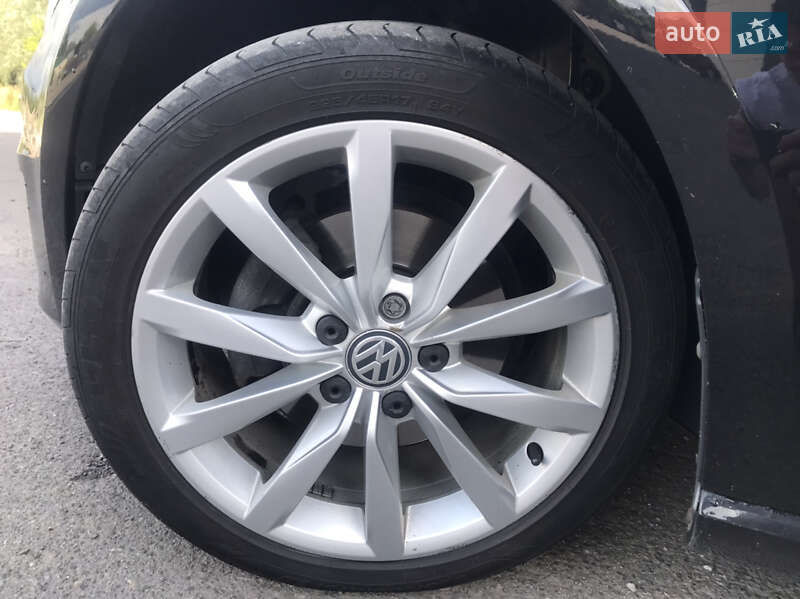 Універсал Volkswagen Golf 2016 в Луцьку
