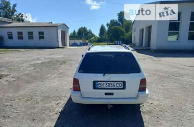 Универсал Volkswagen Golf 1999 в Рокитном