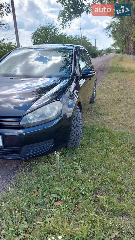 Хетчбек Volkswagen Golf 2009 в Роздільній