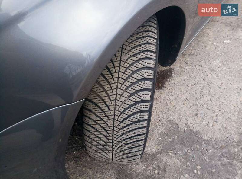 Універсал Volkswagen Golf 2007 в Самборі