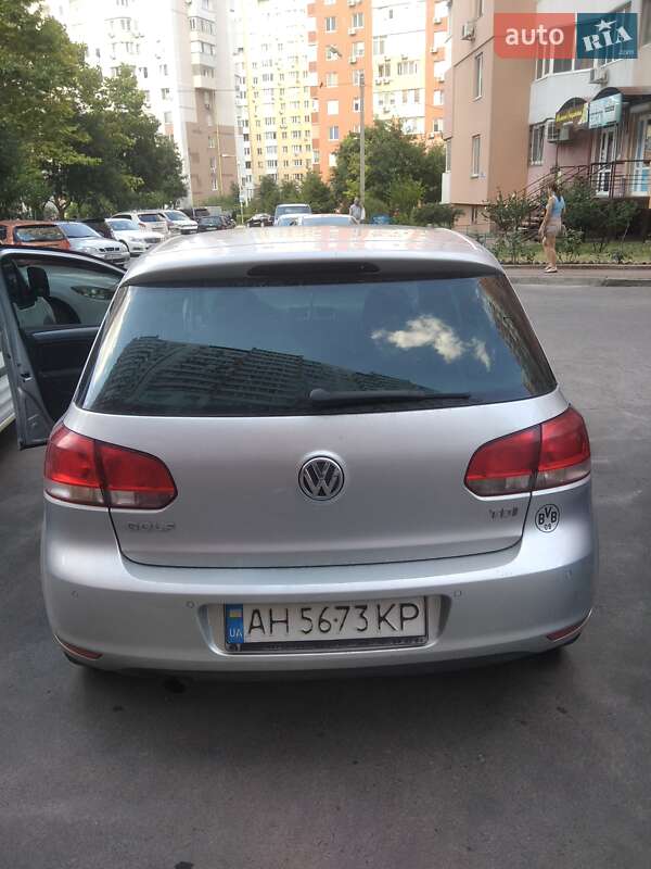 Хетчбек Volkswagen Golf 2011 в Одесі