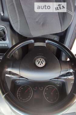 Хэтчбек Volkswagen Golf 2007 в 