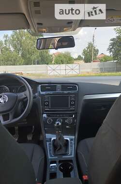 Хэтчбек Volkswagen Golf 2018 в Чернобае
