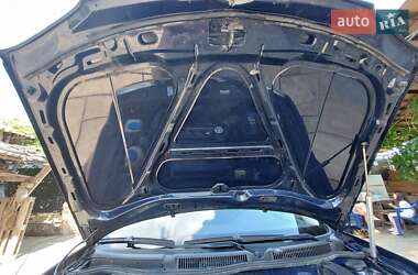 Хэтчбек Volkswagen Golf 2002 в 