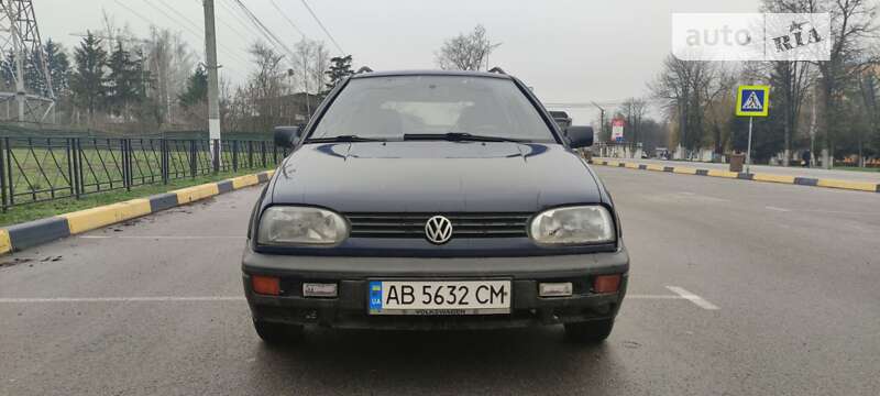 Універсал Volkswagen Golf 1995 в Києві