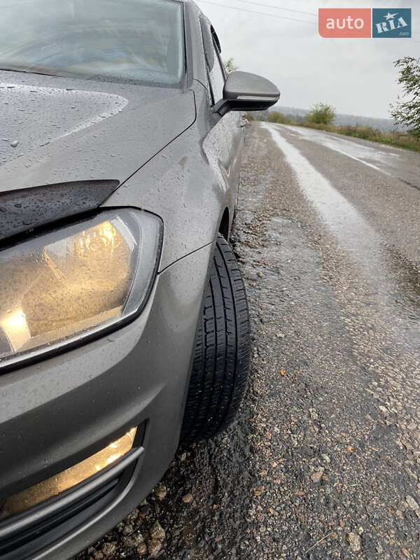 Універсал Volkswagen Golf 2015 в Кривому Розі