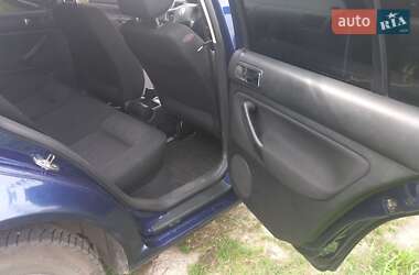 Универсал Volkswagen Golf 2005 в 