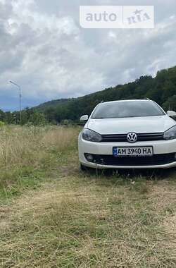 Универсал Volkswagen Golf 2012 в Житомире