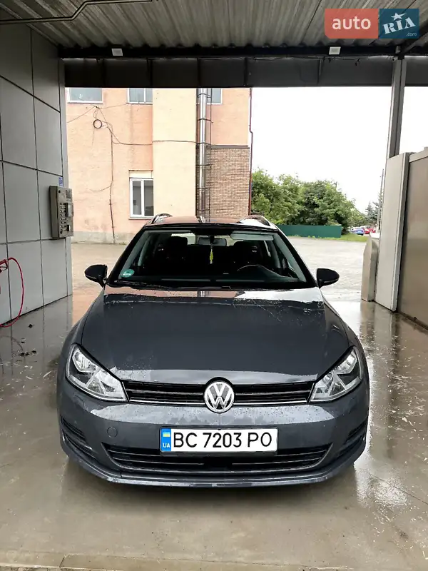 Volkswagen Golf 2017 VIN WVWZZZAUZHP761532 фото оголошення 42 з 80