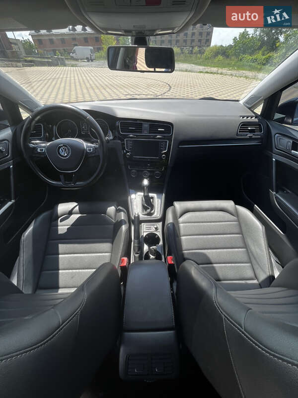 Універсал Volkswagen Golf 2016 в Балті