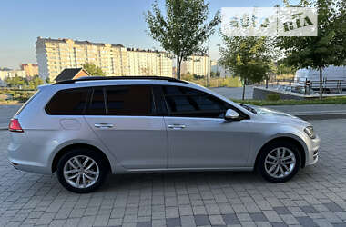 Универсал Volkswagen Golf 2014 в 
