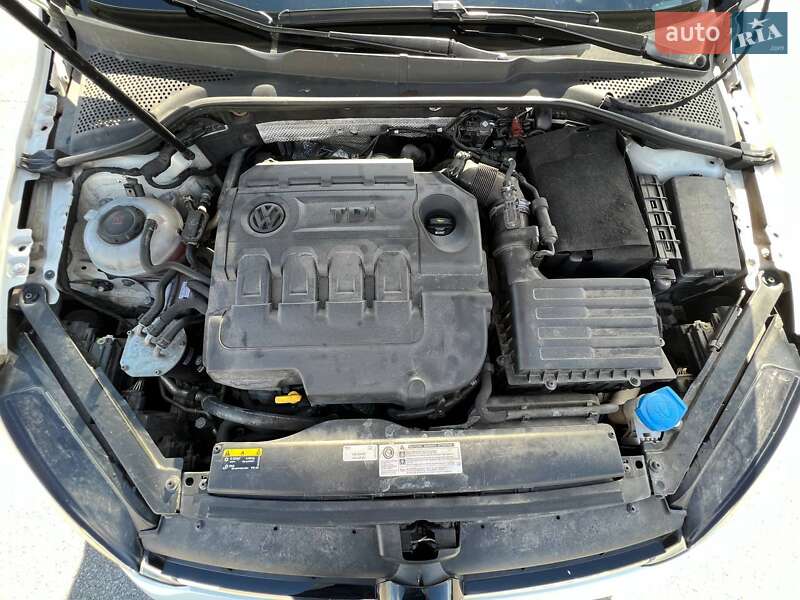 Универсал Volkswagen Golf 2017 в Борисполе