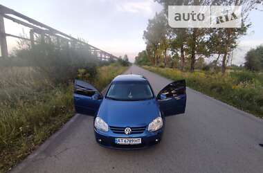 Хэтчбек Volkswagen Golf 2007 в Калуше