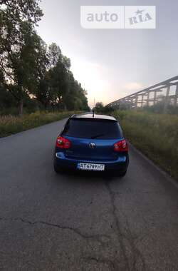 Хэтчбек Volkswagen Golf 2007 в Калуше