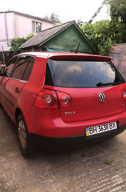 Хетчбек Volkswagen Golf 2009 в Києві