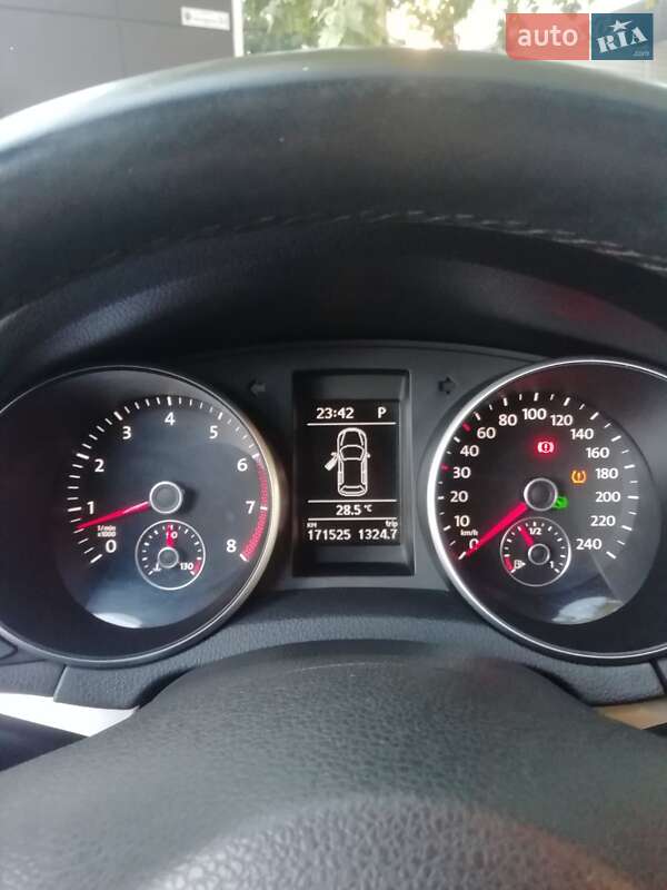 Универсал Volkswagen Golf 2010 в Запорожье