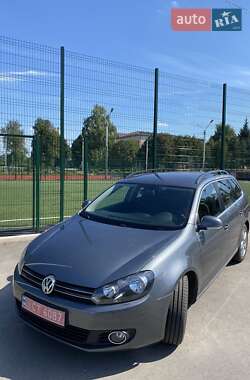 Универсал Volkswagen Golf 2011 в 