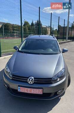 Универсал Volkswagen Golf 2011 в Лохвице