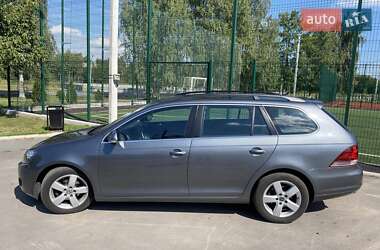 Универсал Volkswagen Golf 2011 в 