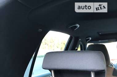 Хэтчбек Volkswagen Golf 2009 в 