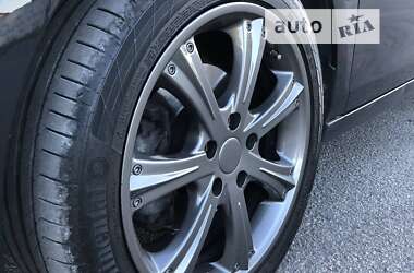 Хэтчбек Volkswagen Golf 2009 в 