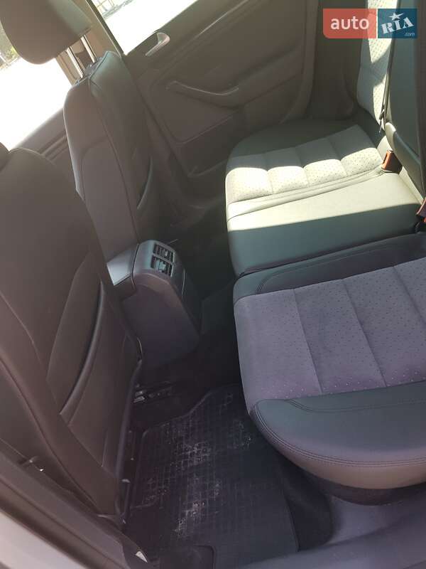 Універсал Volkswagen Golf 2013 в Броварах