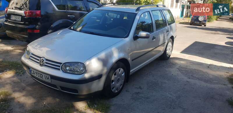 Volkswagen Golf 2001