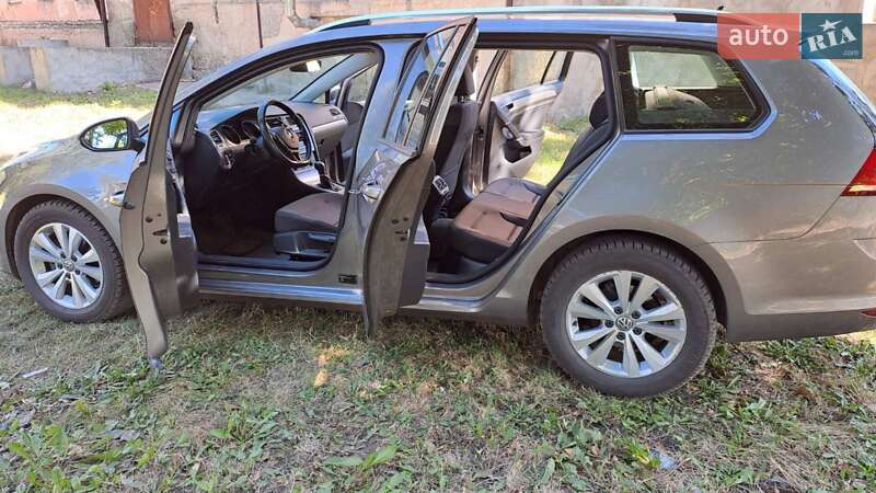 Універсал Volkswagen Golf 2016 в Южноукраїнську