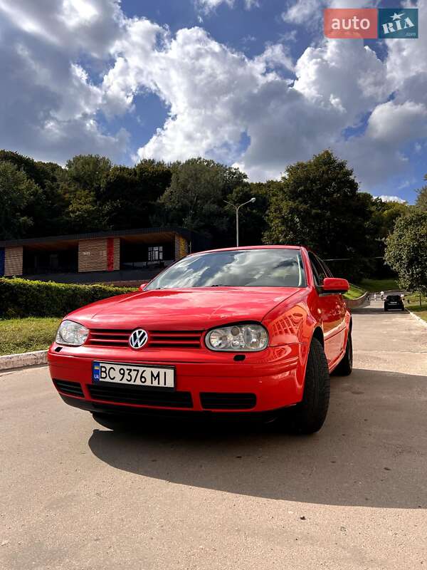 Хэтчбек Volkswagen Golf 1998 в Львове