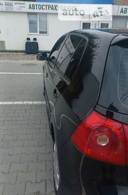 Хэтчбек Volkswagen Golf 2007 в Черновцах