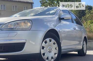 Універсал Volkswagen Golf 2008 в 
