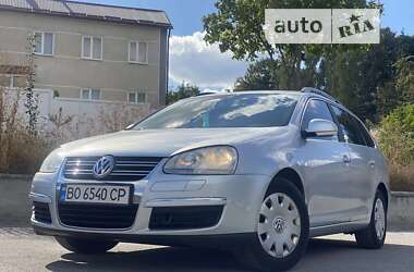 Універсал Volkswagen Golf 2008 в 