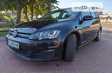 Универсал Volkswagen Golf 2015 в Полтаве