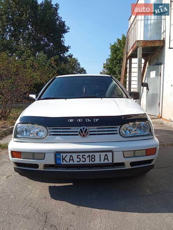 Volkswagen Golf 1998