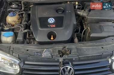 Универсал Volkswagen Golf 2000 в 