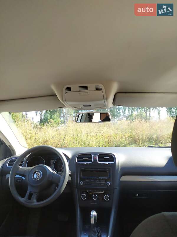 Універсал Volkswagen Golf 2013 в Хмельницькому