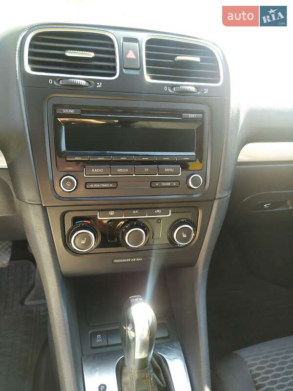 Універсал Volkswagen Golf 2013 в Хмельницькому