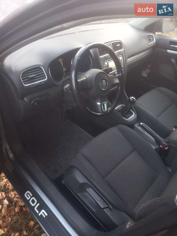 Універсал Volkswagen Golf 2010 в Миргороді