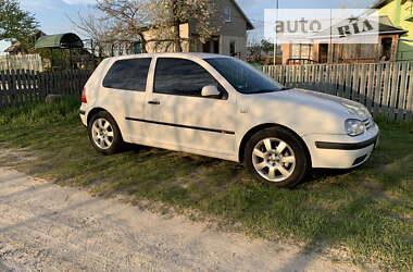 Хэтчбек Volkswagen Golf 1998 в Львове