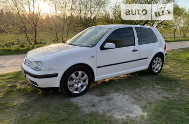 Хэтчбек Volkswagen Golf 1998 в Львове