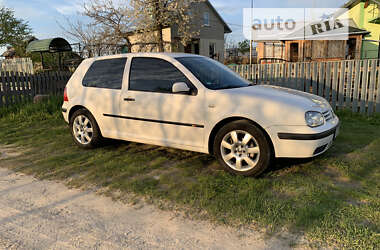 Хэтчбек Volkswagen Golf 1998 в Львове