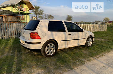 Хэтчбек Volkswagen Golf 1998 в Львове