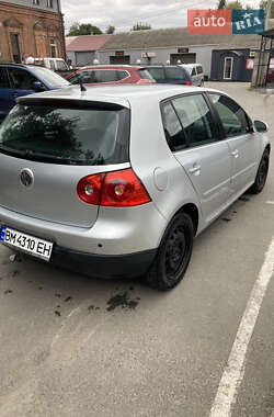 Хэтчбек Volkswagen Golf 2007 в 