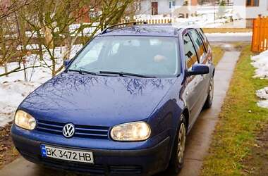 Універсал Volkswagen Golf 2002 в Рівному