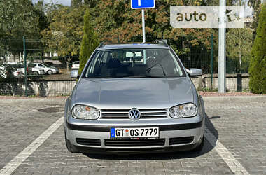 Универсал Volkswagen Golf 2001 в 