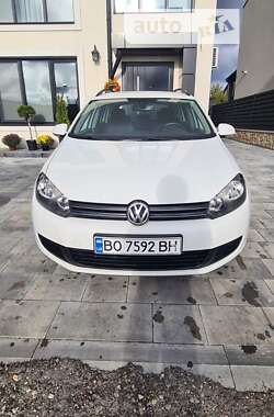 Універсал Volkswagen Golf 2013 в Тернополі