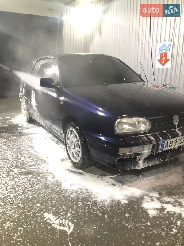 Кабріолет Volkswagen Golf 1996 в Бару